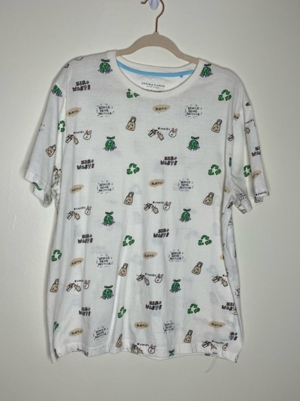 Denim & Flower Ricky Singh recycle Earth Day eco friendly tee t-shirt XL